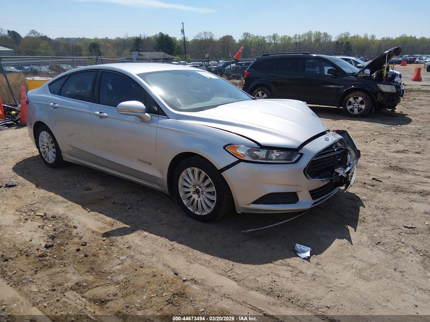 2015 FORD FUSION HYBRID SE
