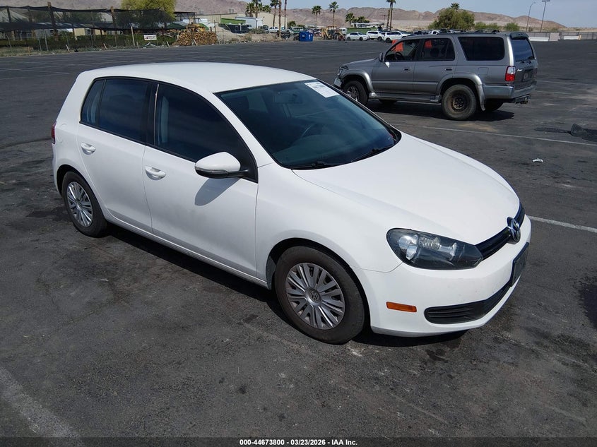 2013 VOLKSWAGEN GOLF 2.5L 4-DOOR