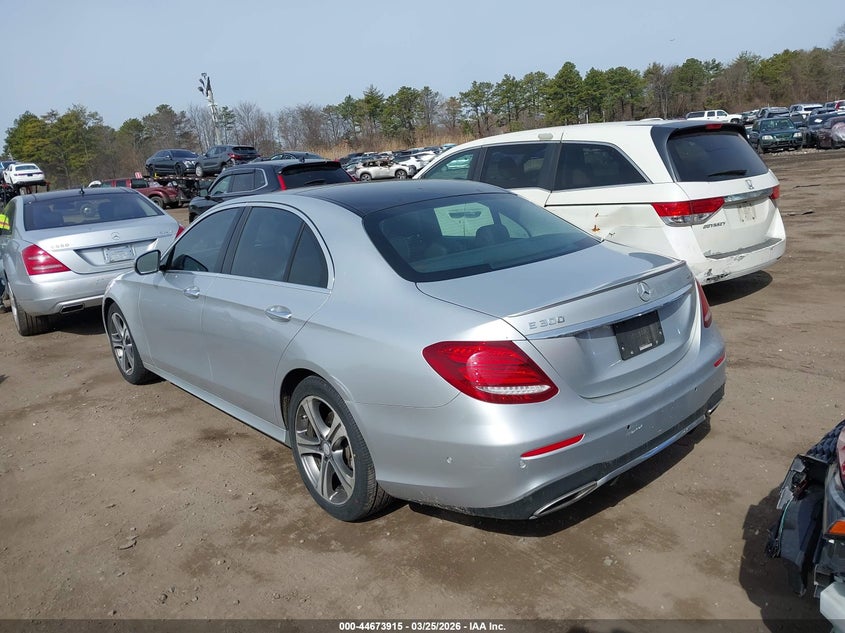 2017 Mercedes-Benz E 300 4Matic