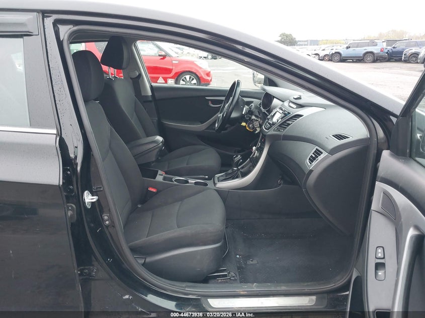 2015 Hyundai Elantra Se