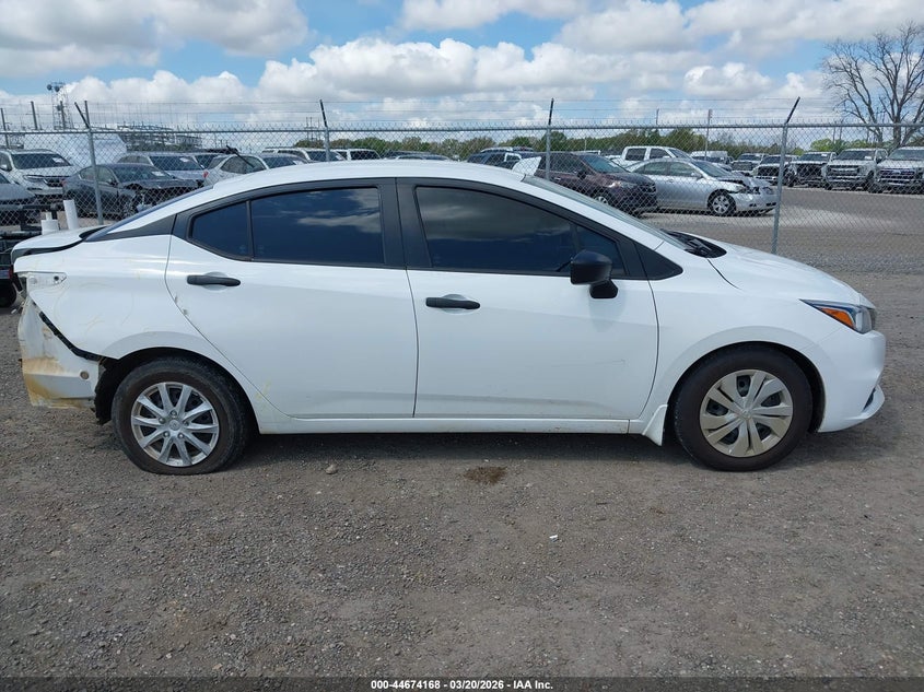 2022 Nissan Versa 1.6 S Xtronic Cvt VIN: 3N1CN8DV0NL825679 Lot: 44674168