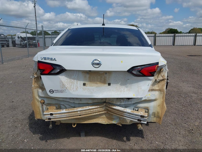 2022 Nissan Versa 1.6 S Xtronic Cvt VIN: 3N1CN8DV0NL825679 Lot: 44674168