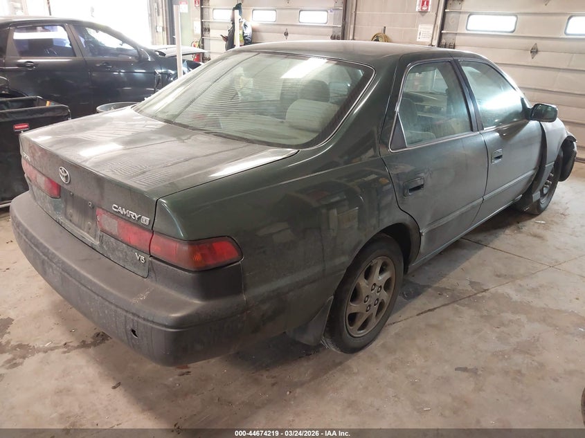 1999 Toyota Camry Le V6