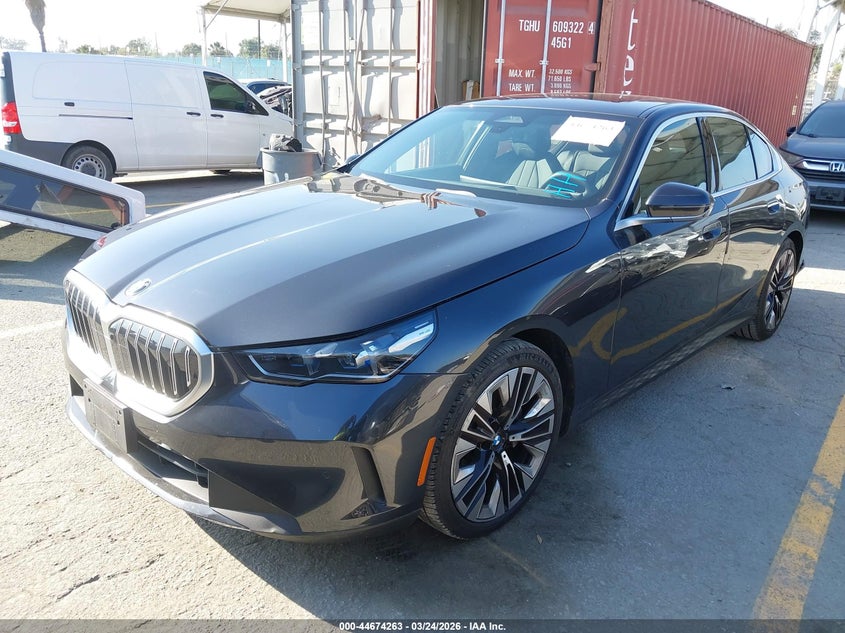 Vin: wba43fj0xrcr87855, lot: 45171373, bmw 530i 20242