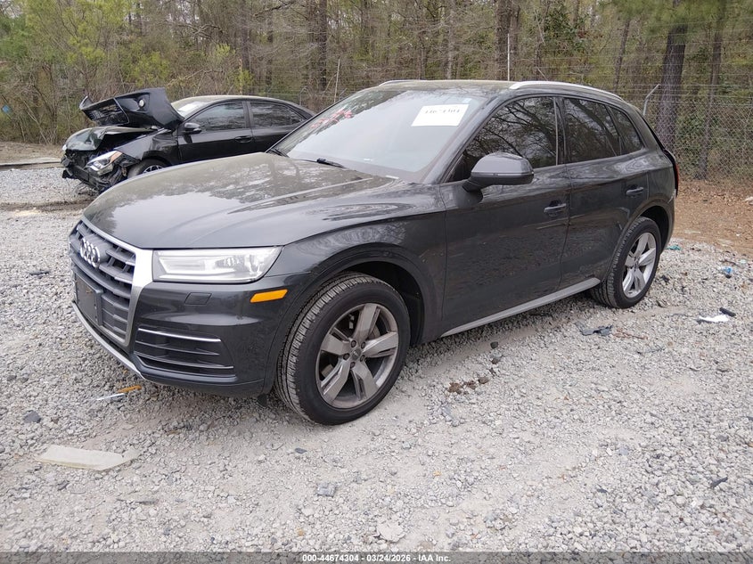2018 Audi Q5 2.0T Premium/2.0T Tech Premium