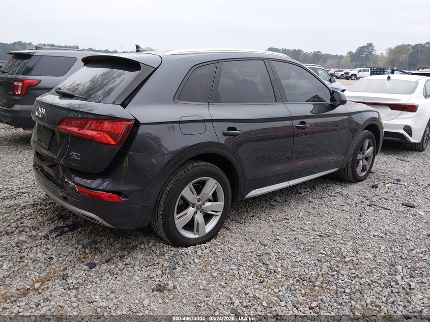 2018 Audi Q5 2.0T Premium/2.0T Tech Premium