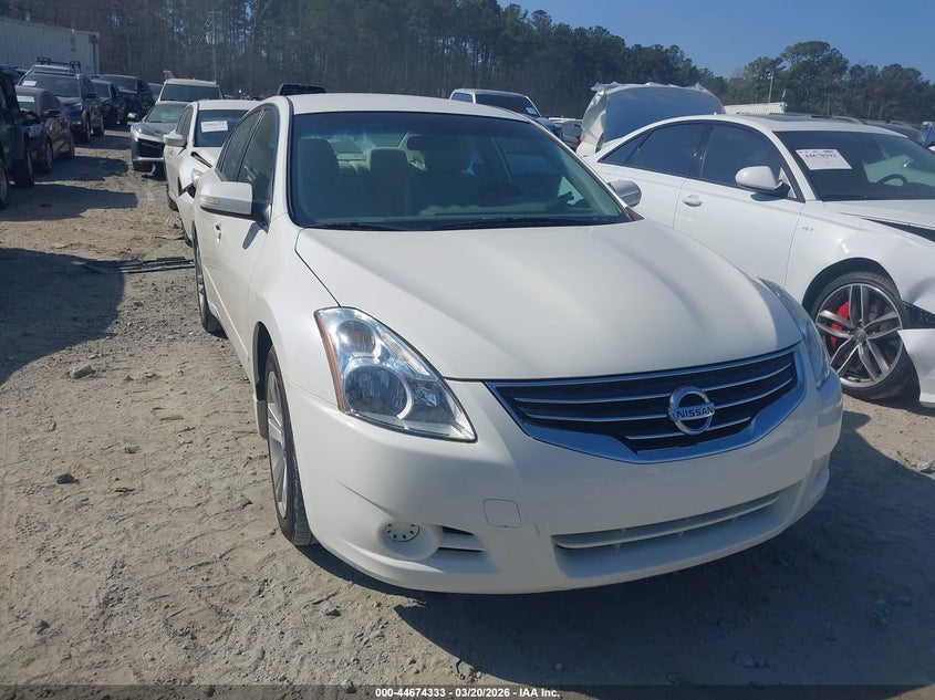 2010 Nissan Altima 3.5 Sr