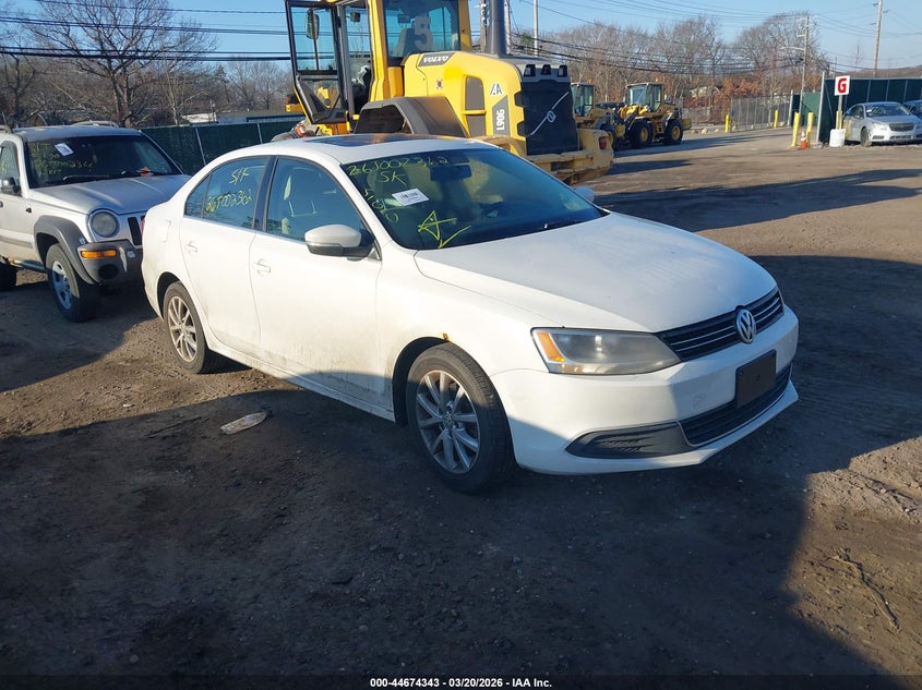 2013 VOLKSWAGEN JETTA auction photo 1