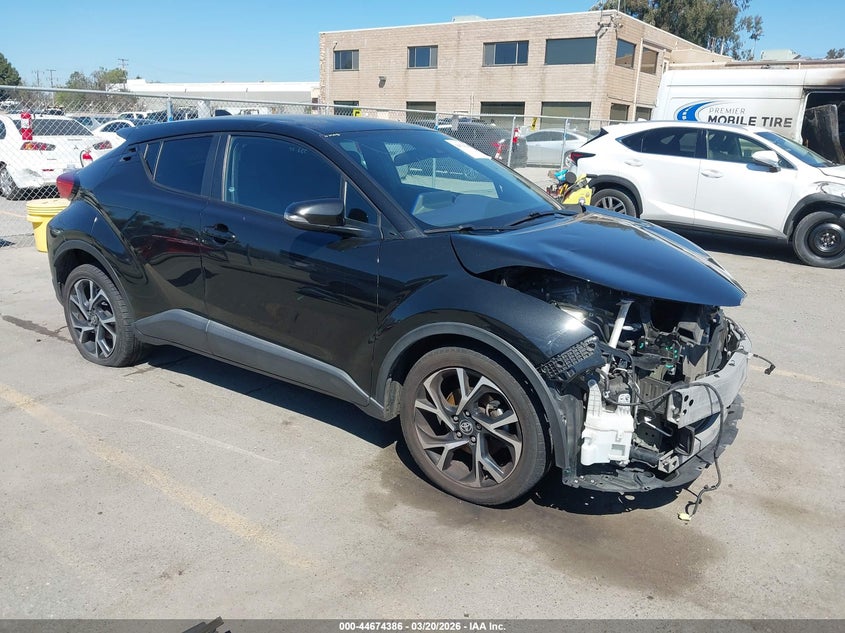 2021 Toyota C-Hr Xle