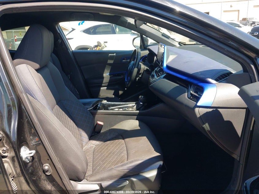 2021 Toyota C-Hr Xle