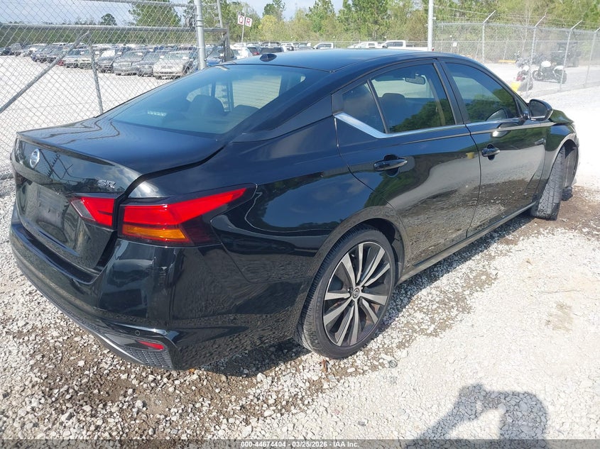 2020 Nissan Altima Sr Fwd