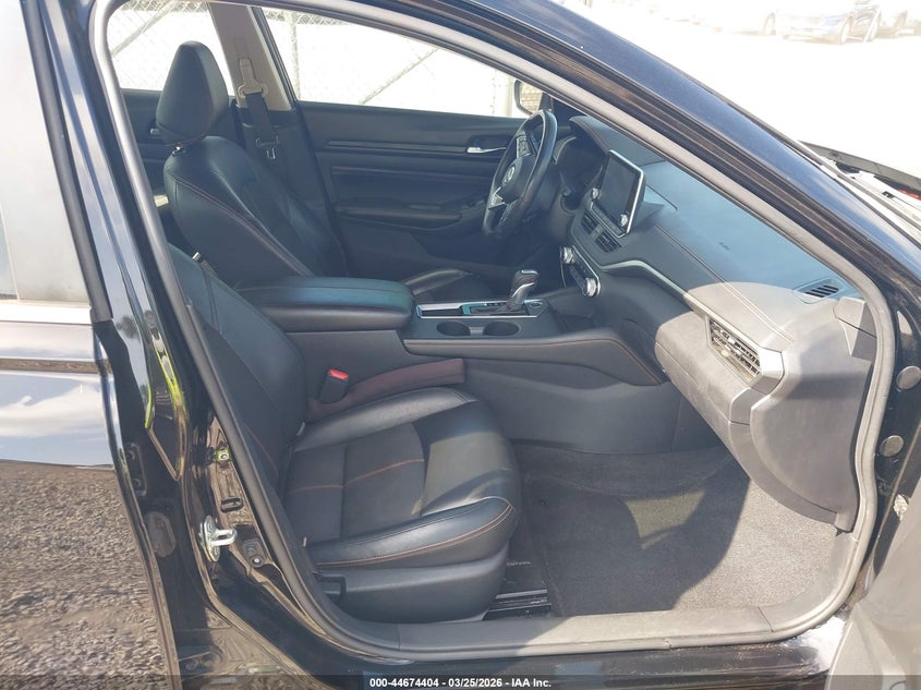 2020 Nissan Altima Sr Fwd