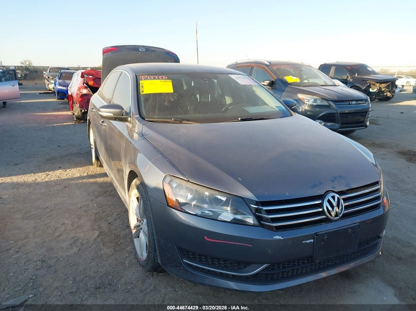 2014 Volkswagen Passat 1.8T Se