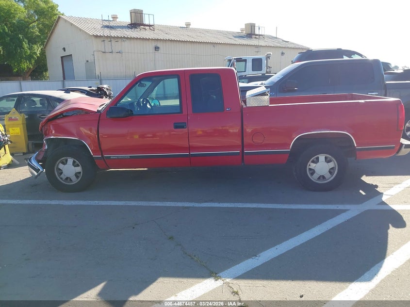 1997 GMC Sierra 1500 Sl Wideside VIN: 2GTEC19R8V1545993 Lot: 44674457