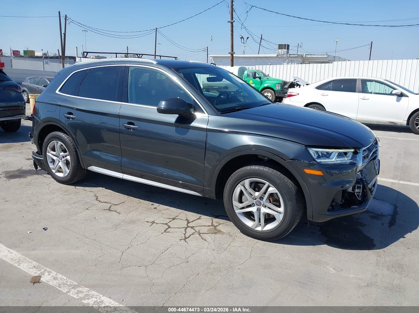 2018 Audi Q5 2.0T Premium/2.0T Tech Premium