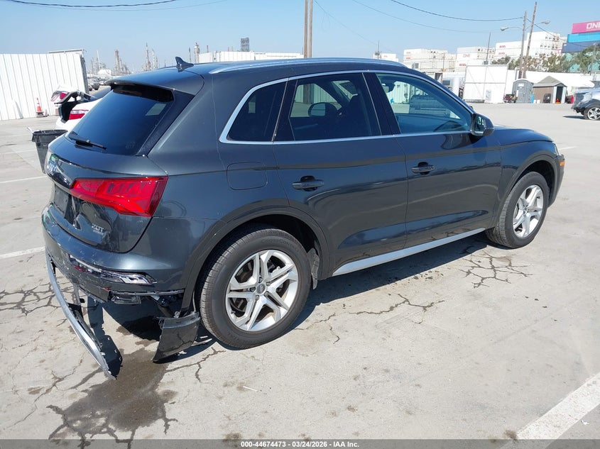 2018 Audi Q5 2.0T Premium/2.0T Tech Premium