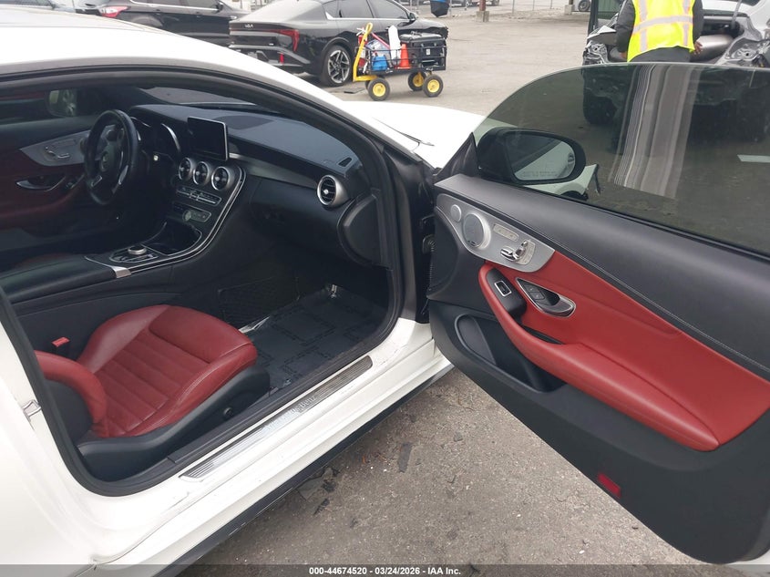 2018 Mercedes-Benz C 300