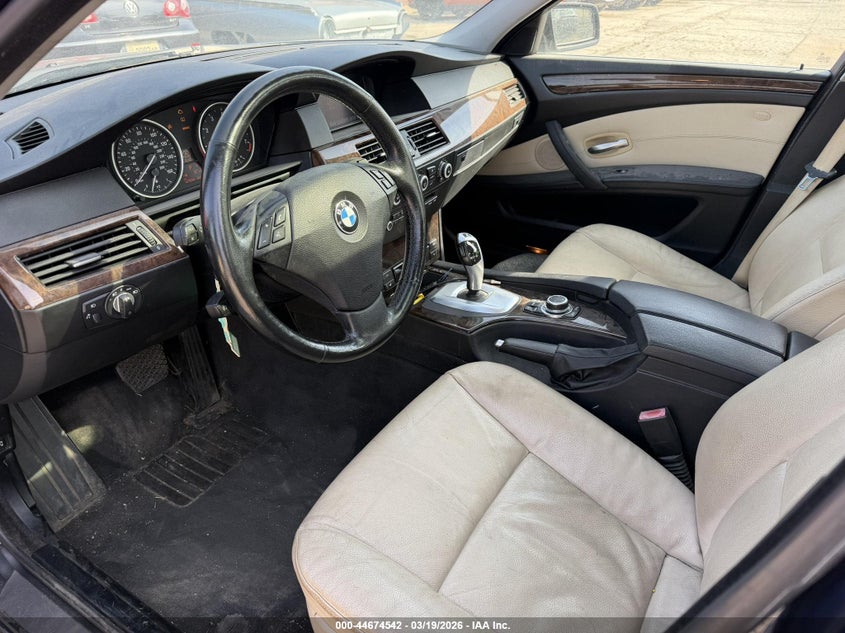 2010 BMW 528I xDrive