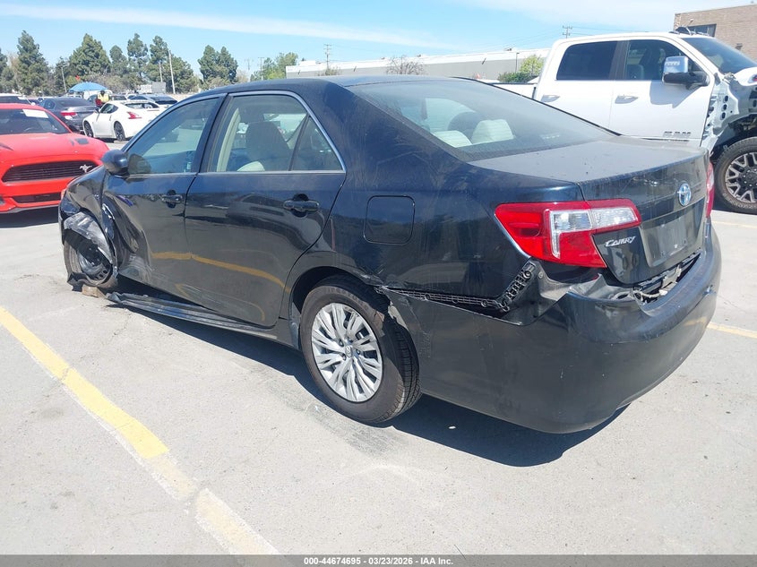 2013 Toyota Camry Hybrid Le