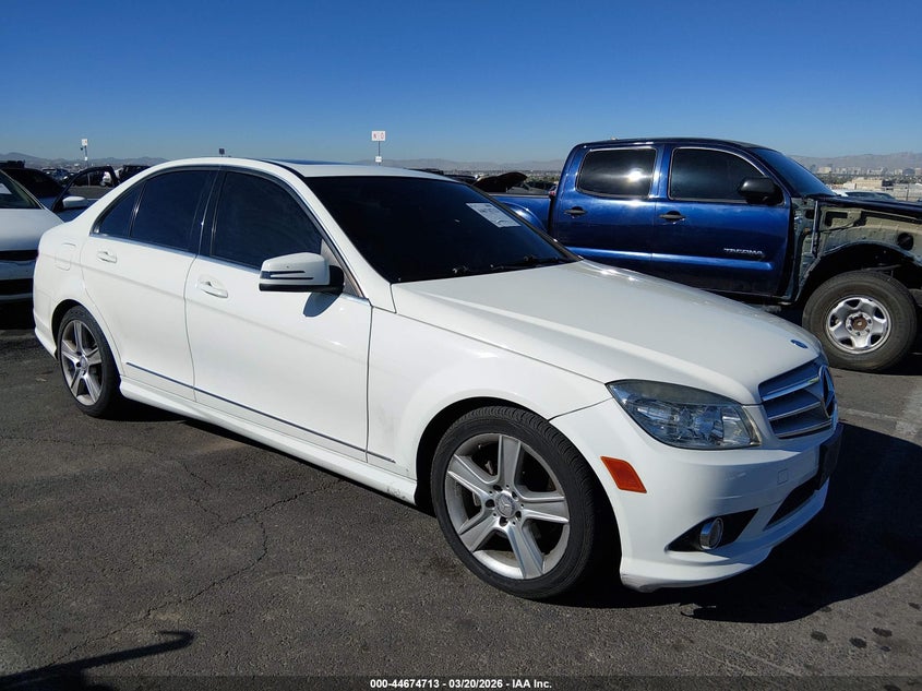 2010 Mercedes-Benz C 300 Sport