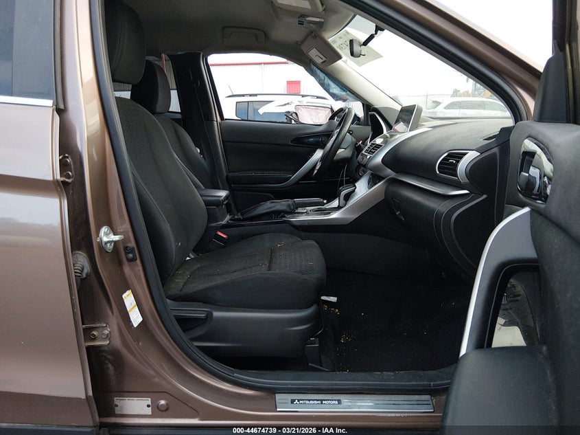 2018 Mitsubishi Eclipse Cross Le