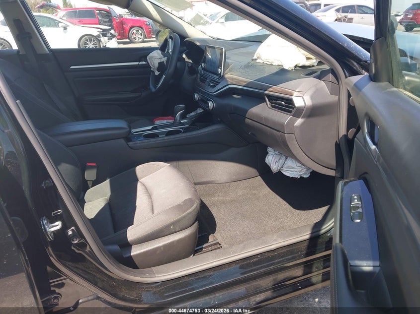 2023 Nissan Altima Sv Fwd