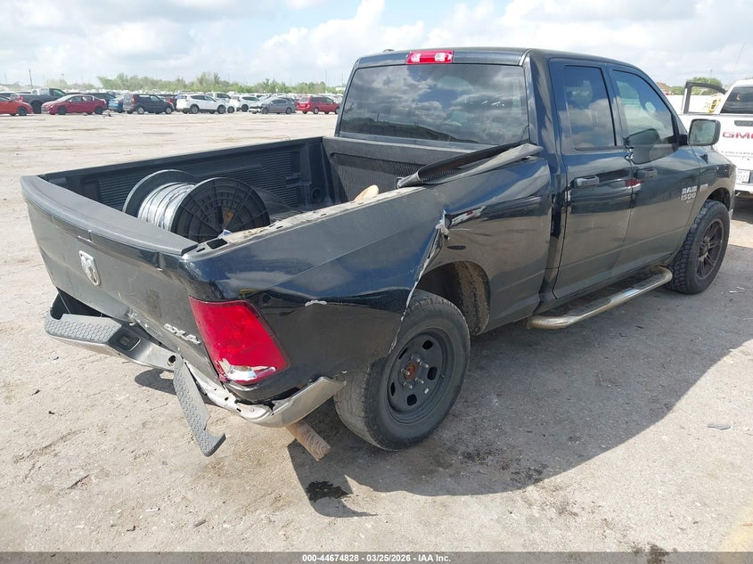 2020 Ram 1500 Classic Tradesman 4X4 6'4 Box