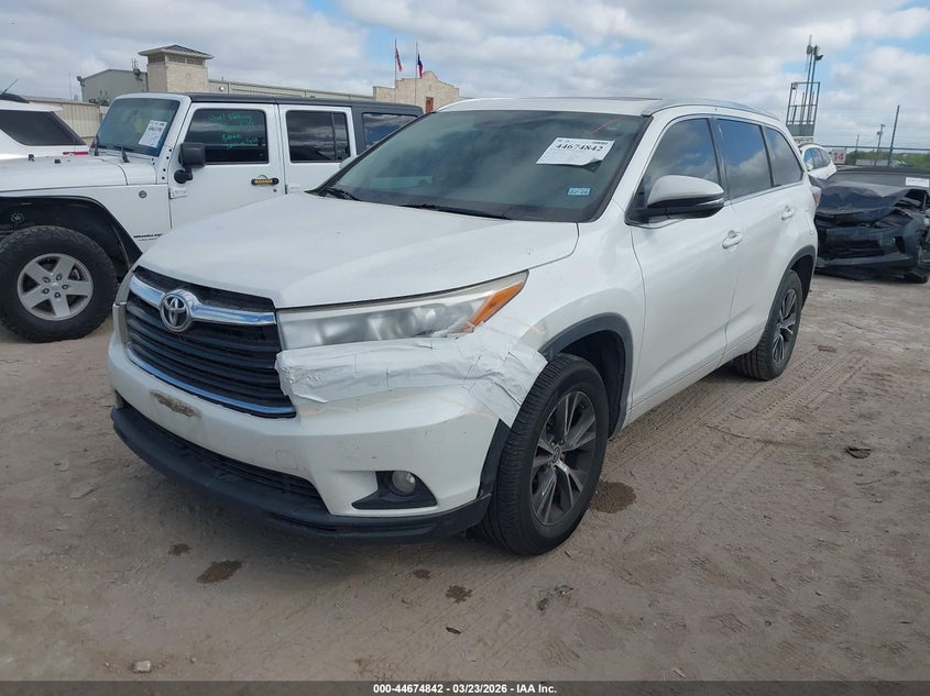 2016 Toyota Highlander Xle V6