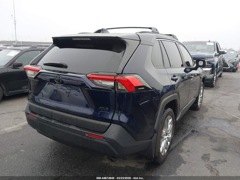 2025 Toyota Rav4 Xle Premium