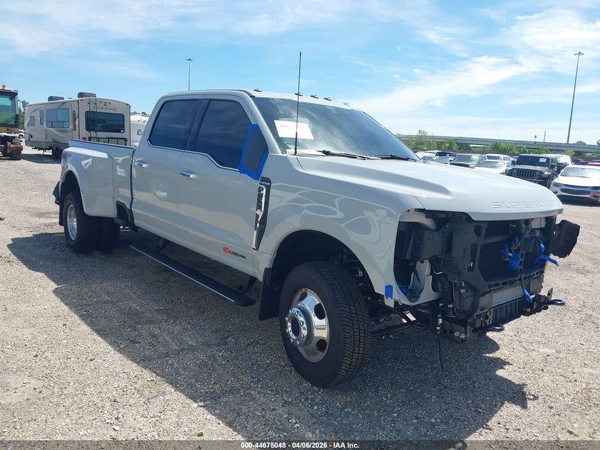 2026 FORD F-350 PLATINUM