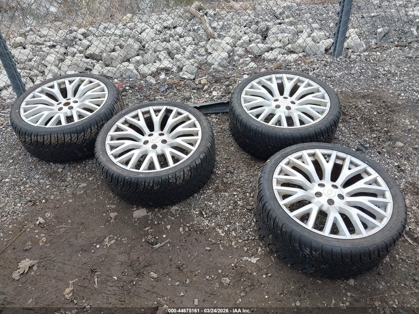 2011 Land Rover Range Rover Hse VIN: SALMF1D40BA331878 Lot: 44675161