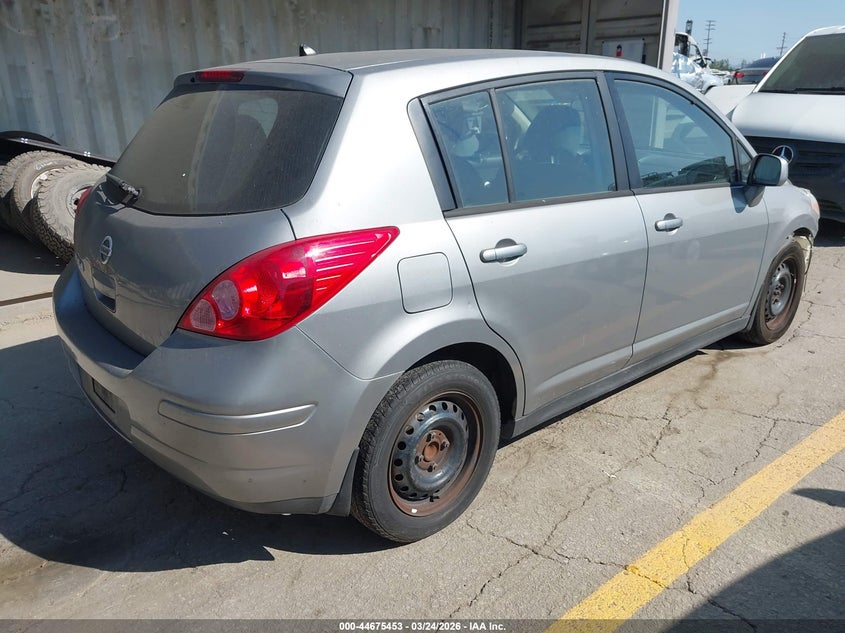 2012 Nissan Versa 1.8 S