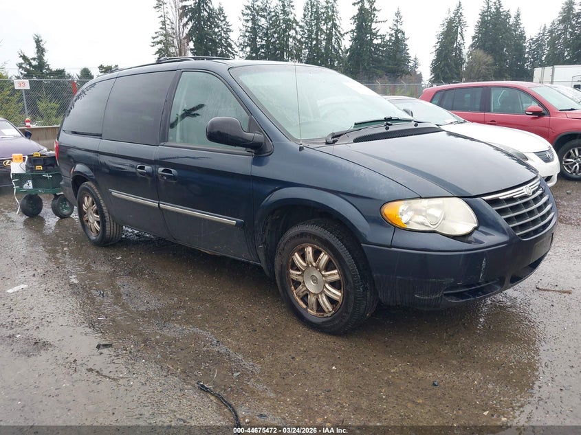 2007 Chrysler Town & Country Touring