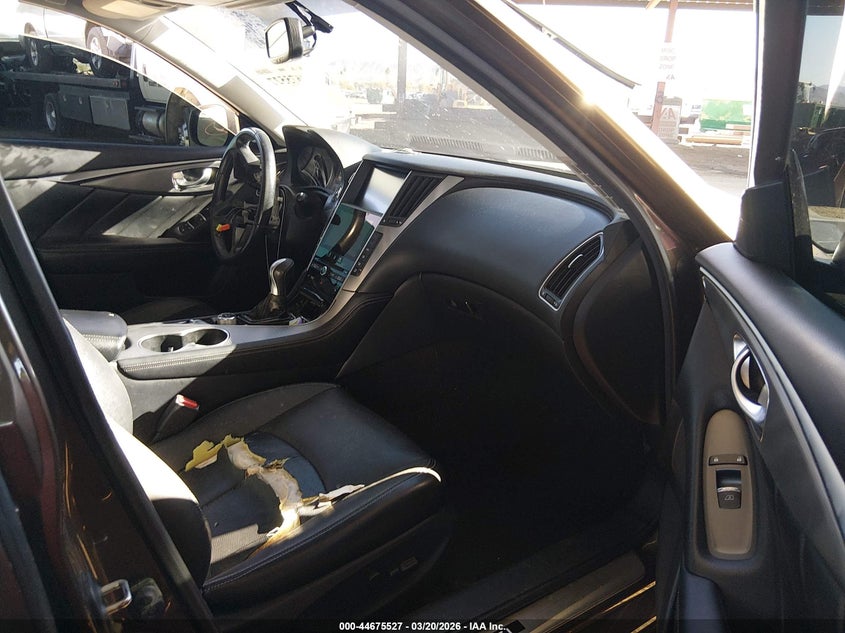 2015 Infiniti Q50 Premium