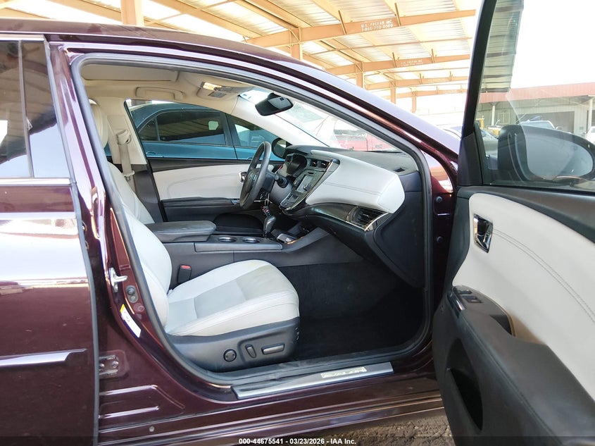 2016 Toyota Avalon Hybrid Limited