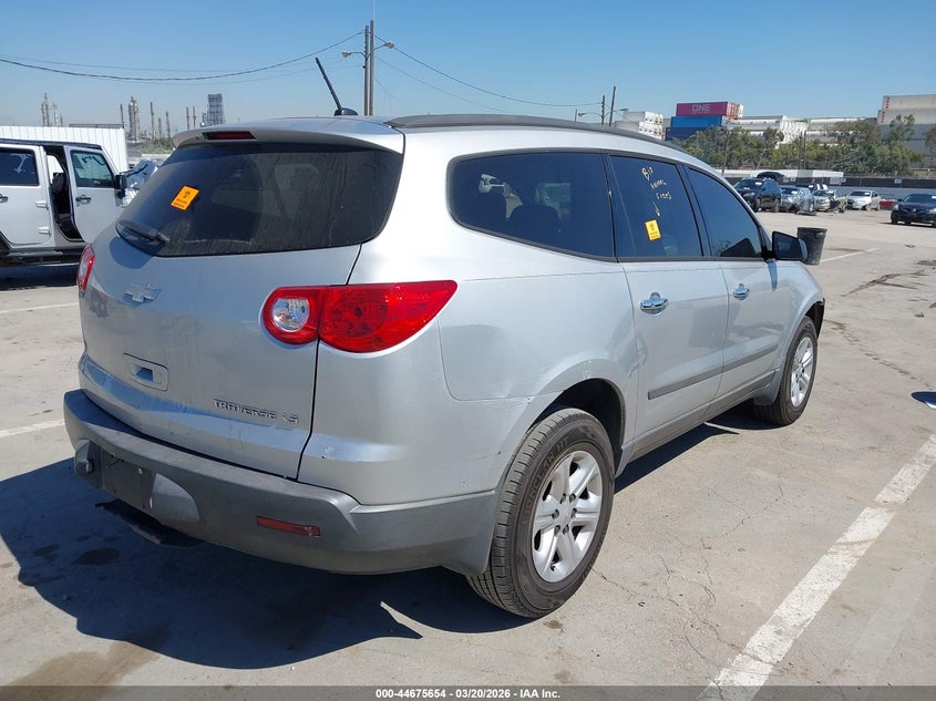 2010 Chevrolet Traverse Ls