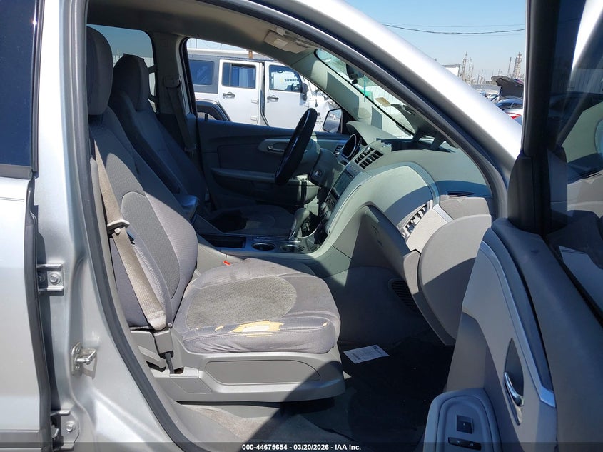 2010 Chevrolet Traverse Ls