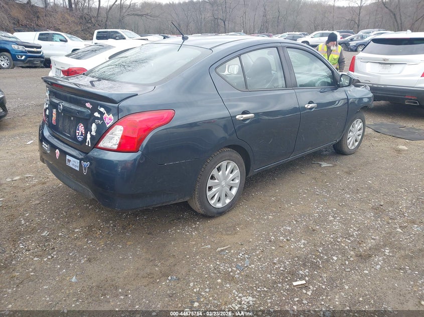 2017 Nissan Versa 1.6 Sv