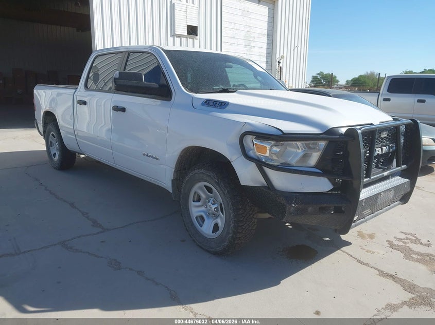 2022 Ram 1500 Tradesman 4X4 6'4 Box
