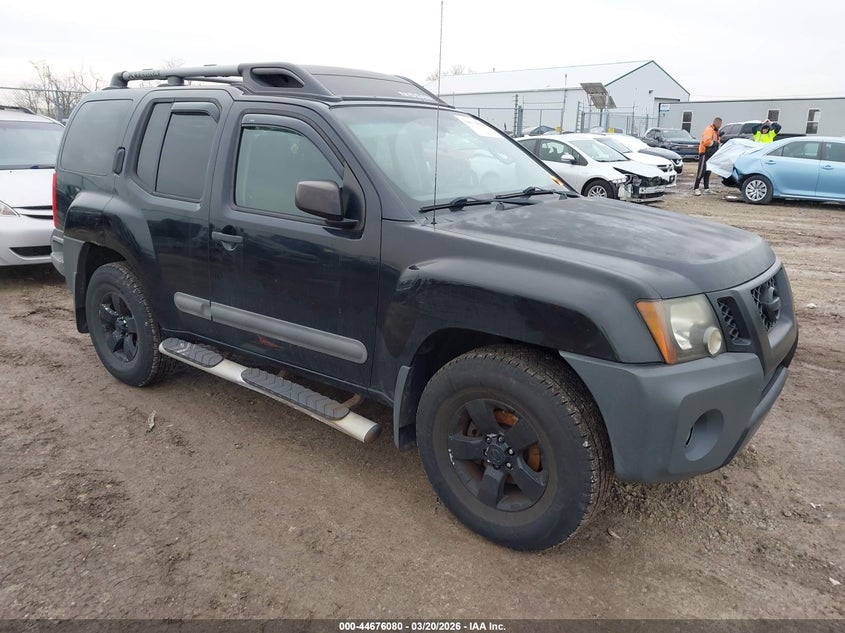 2013 Nissan Xterra S