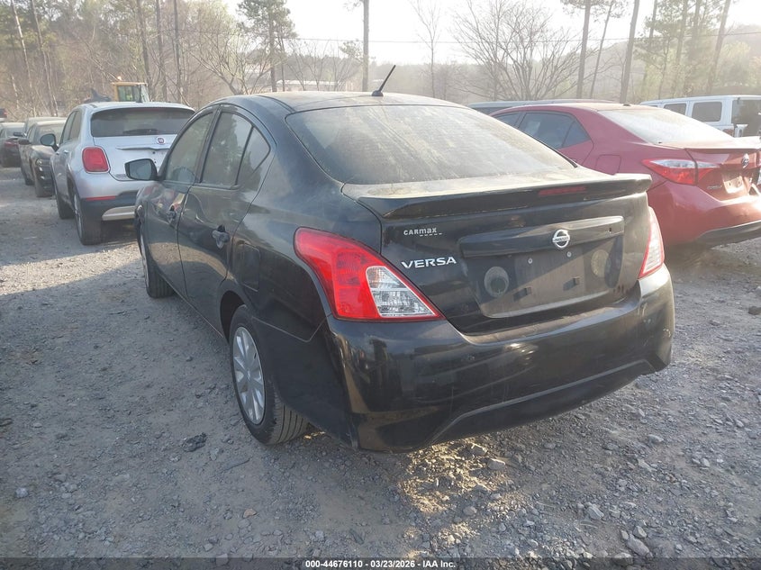 2019 Nissan Versa 1.6 S+