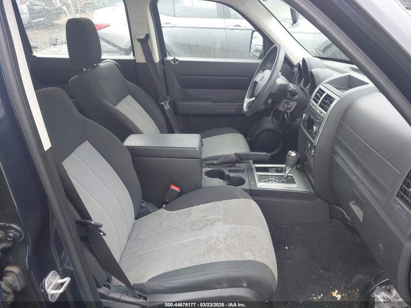 2008 Dodge Nitro Sxt