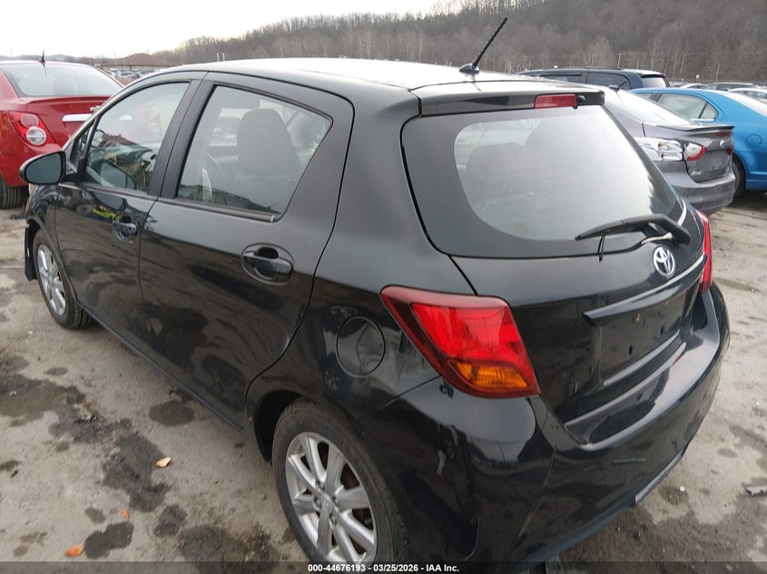 2015 Toyota Yaris Le