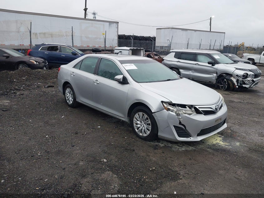 2013 Toyota Camry Le