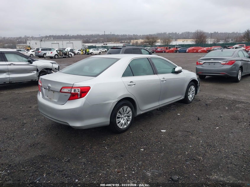 2013 Toyota Camry Le