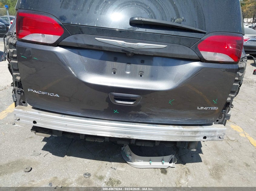 Фото 6 - CHRYSLER PACIFICA