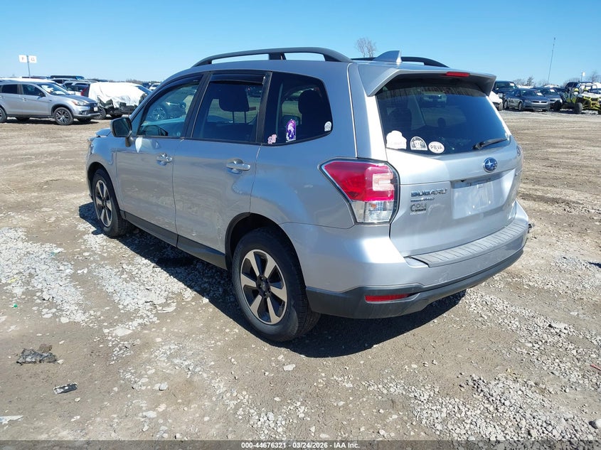 Vin: jf2sjagc9jh418556, lot: 45173436, subaru forester 2.5i premium 20183
