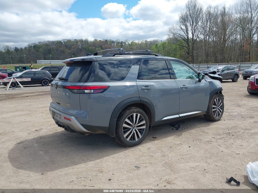 2022 Nissan Pathfinder Platinum 4Wd