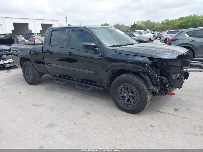 2025 Nissan Frontier Long Bed Pro-4X 4X4