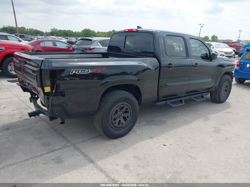 2025 Nissan Frontier Long Bed Pro-4X 4X4